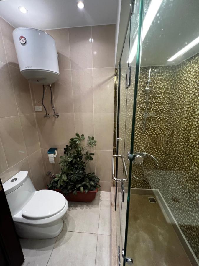 Luxury Flat With Garden And Private Entrance شقة فاخرة بحديقة و مدخل خاص Il Il Cairo Esterno foto